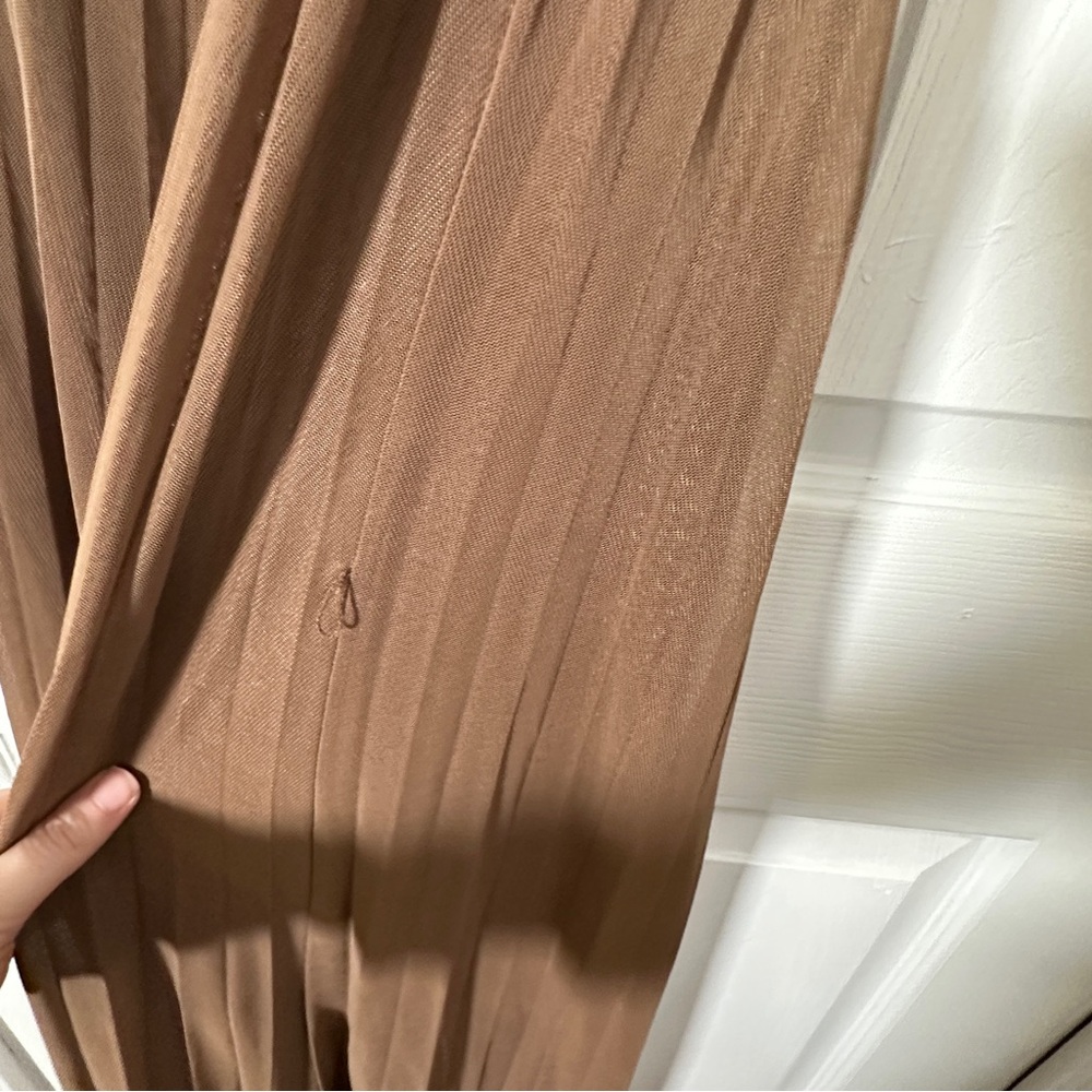 NWT Vince High Neck Pleated Dress - Picture 10 of 12